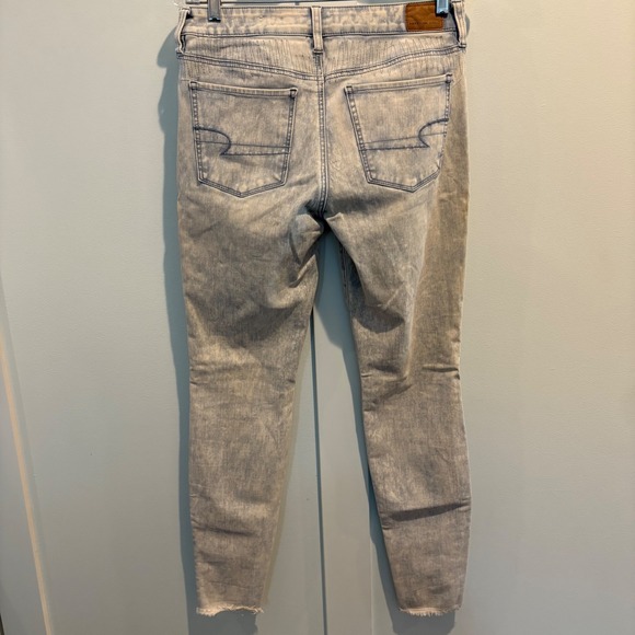 American Eagle Hi-Rise Jegging Light Acid Wash Ne(X)t Level Stretch Raw Hem 8 - Picture 6 of 16